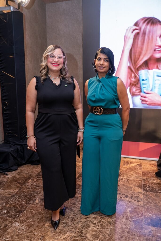 Laura Tirado y Scarlen Valenzuela