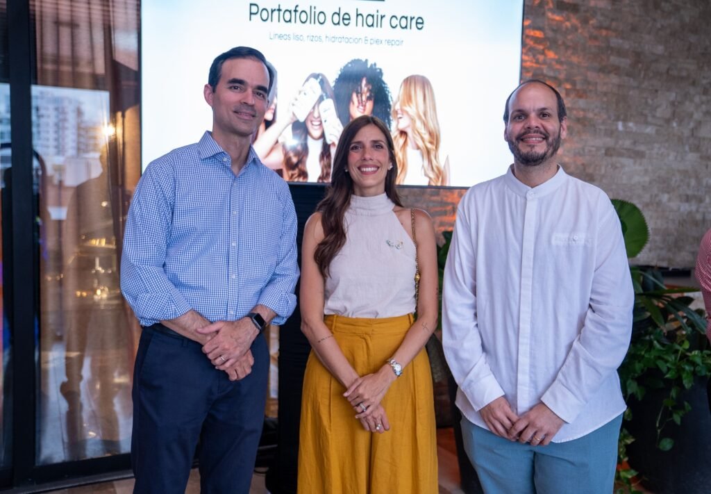 James Morales, Laura Defillo y Javier Fernández